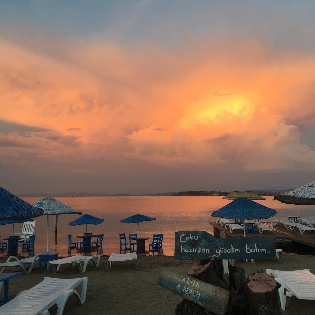Cunda Kesebir Strand