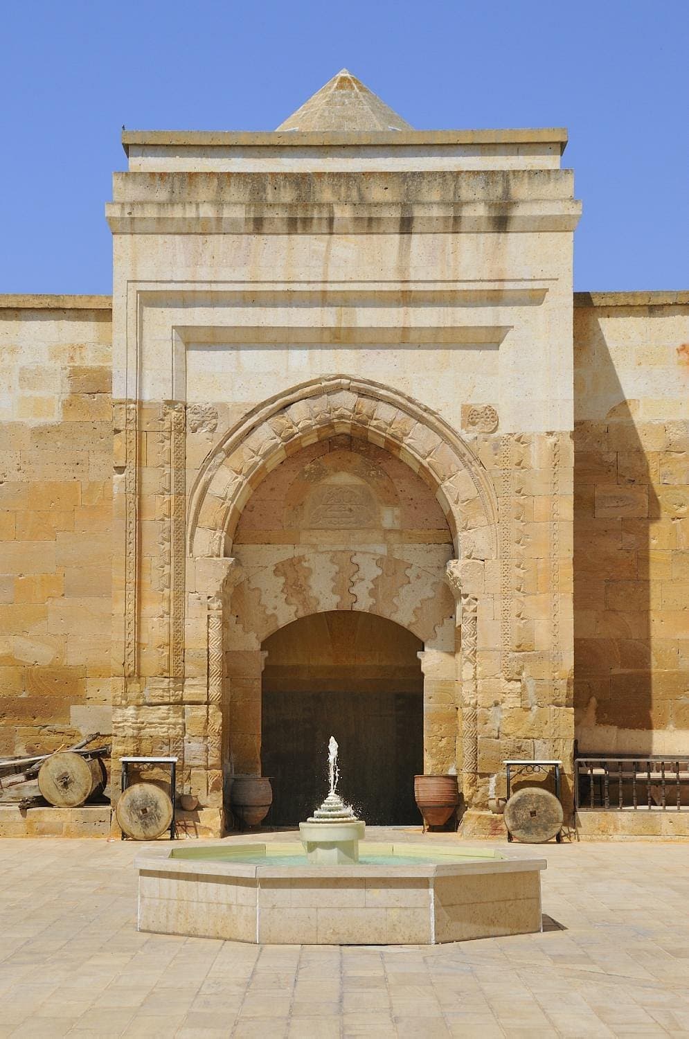 Agzikarahan Caravanserai cover image