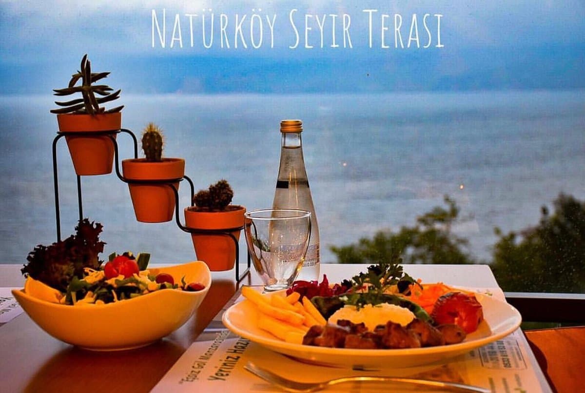 Natürköy Aussichtsterrasse