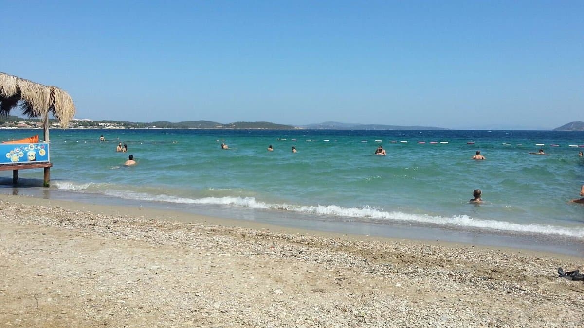 Aren Beach & Club