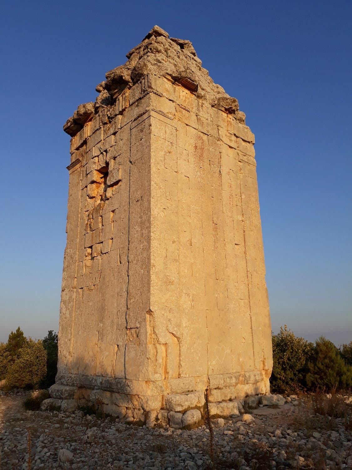 Hellenistic Monumental Tomb cover image