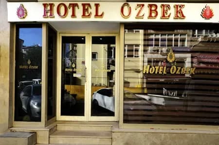 Hotel Özbek